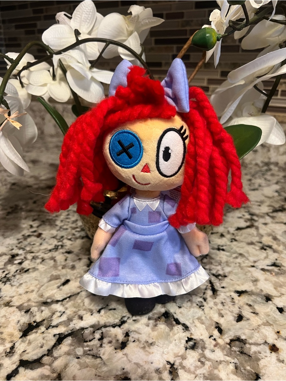 The Amazing Digital Circus Deluxe Ragatha Plush Figure